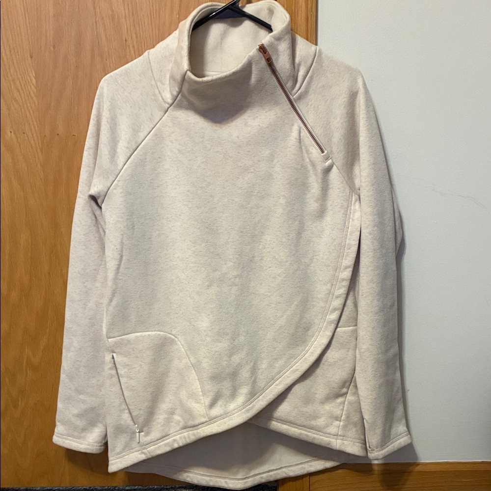 Athleta Sz SM oatmeal heather Cozy Karma Asym Pullover Sweatshirt with pockets